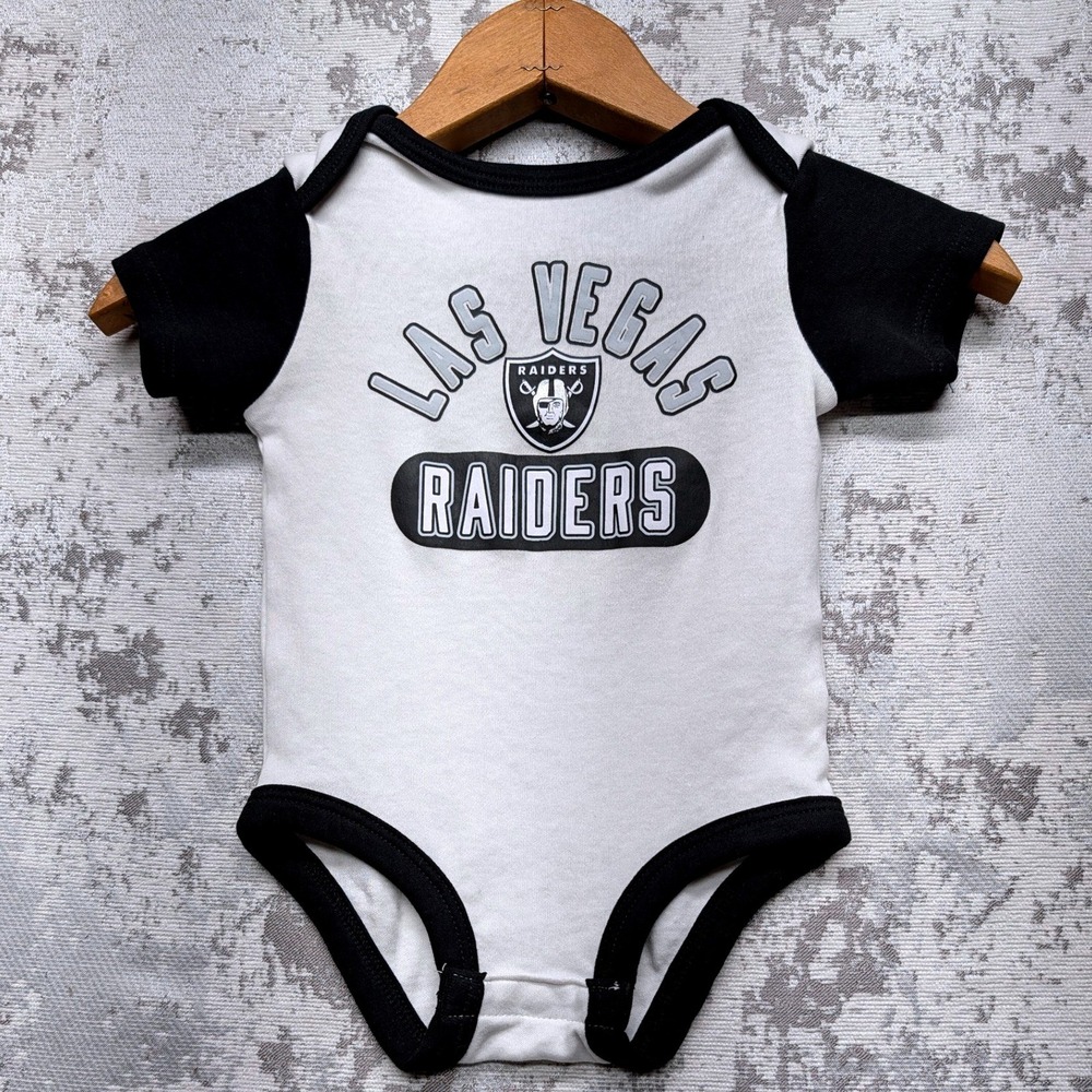 NFL Team Apparel Las Vegas Raiders Infant Bodysuit White Black 12M EUC